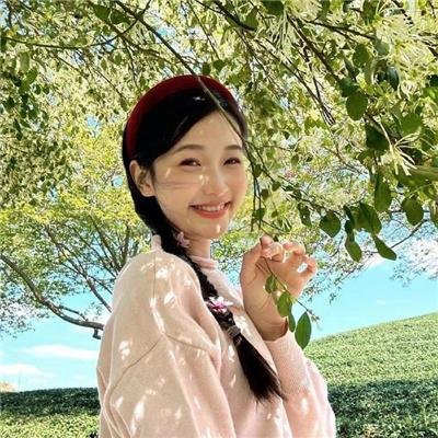 某天后之女又出大瓜：走后门进组，学校展开调查，整整一周